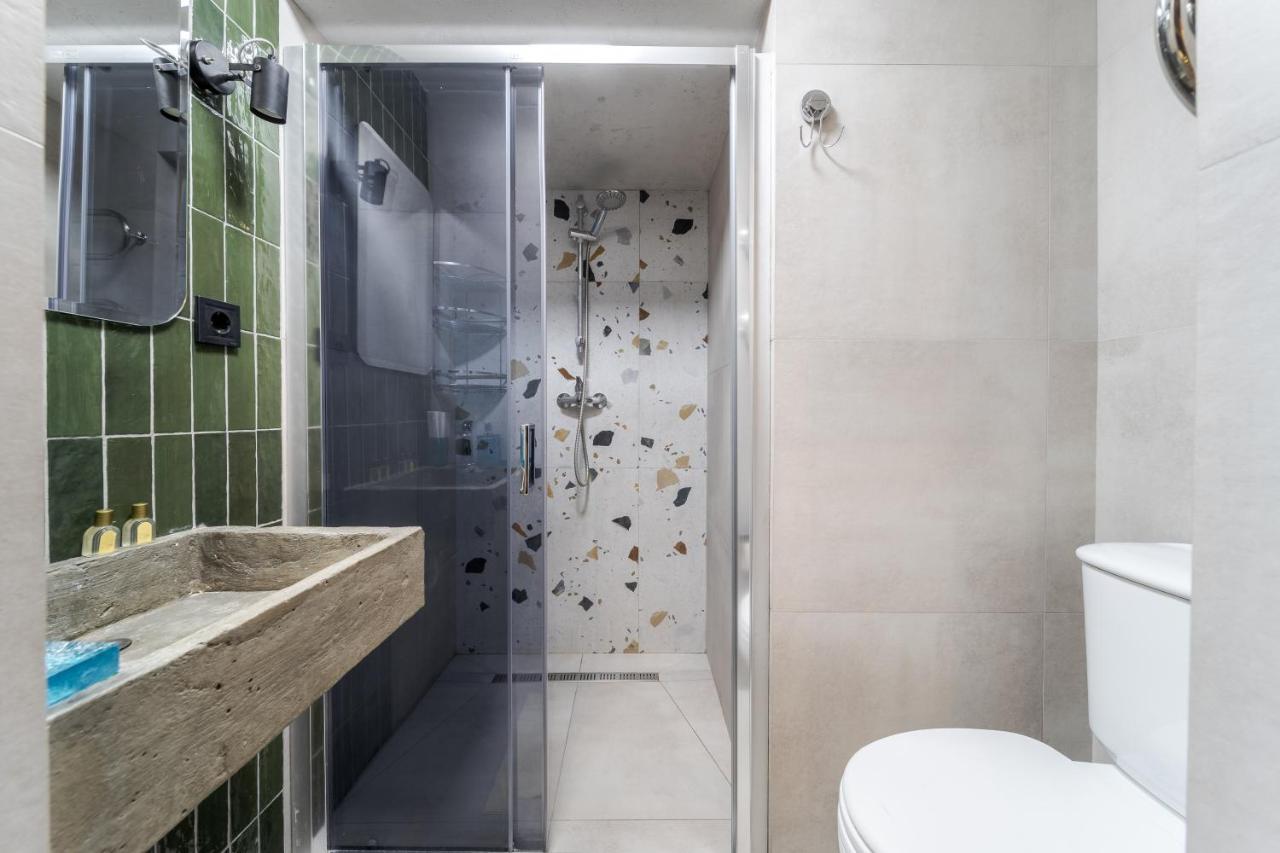 Lesi Apartment With Terrace Лвив Екстериор снимка